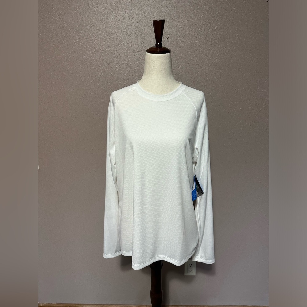 New Columbia PGF Women’s LG Fishing Shirt With Omni-Shade Sun Protection